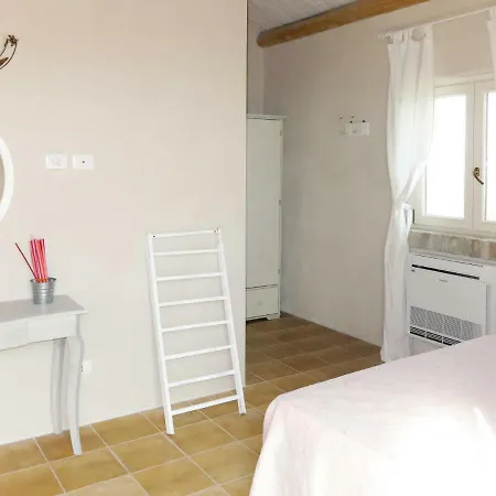 Casa La Bella Adormentata 200s Дом отдыха Castilenti