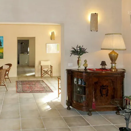 Casa La Bella Adormentata 200s Дом отдыха